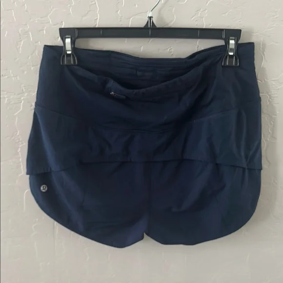 LuLuLemon Navy Women's Athletic Shorts - Picture 2 of 4